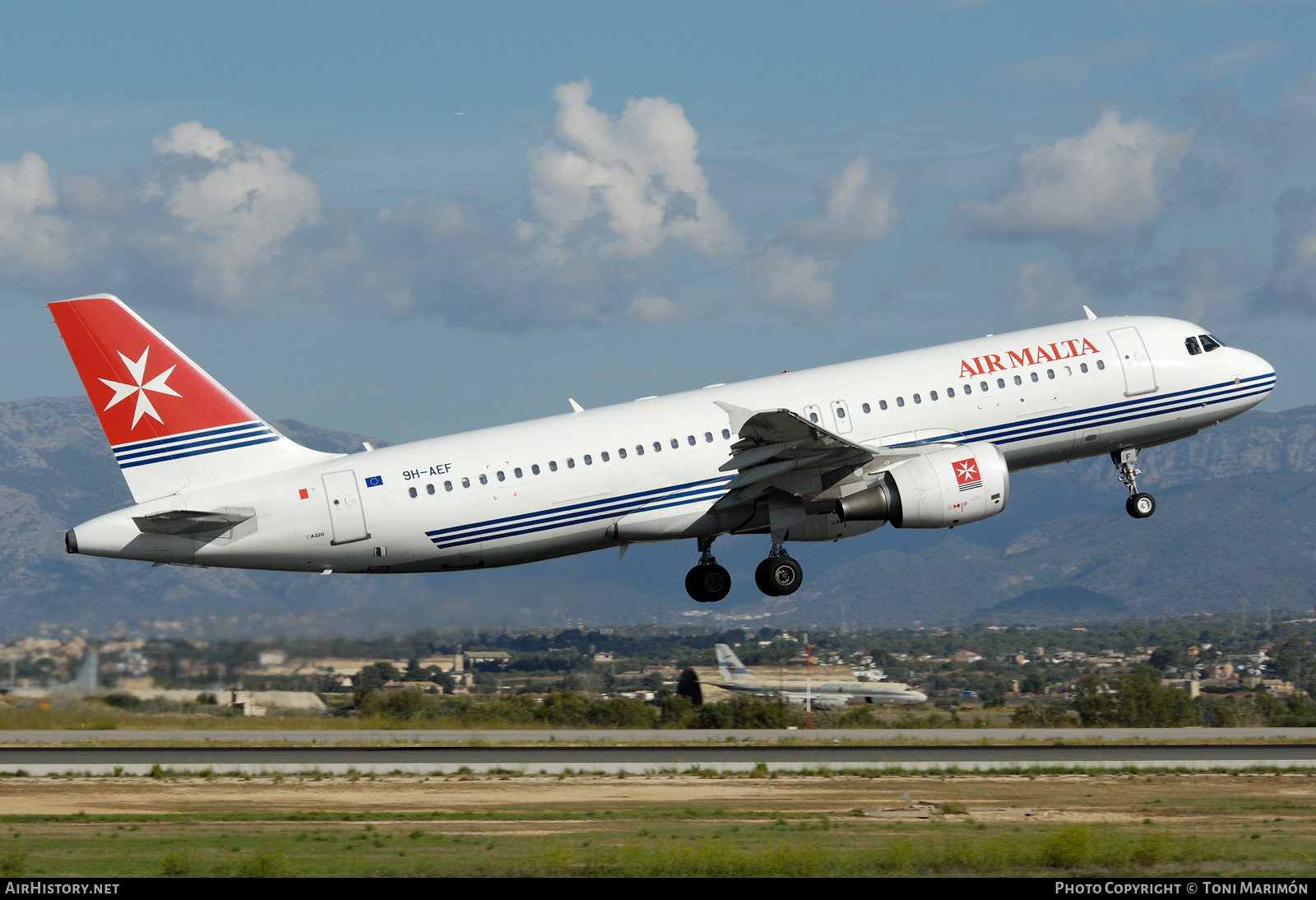 Aircraft Photo of 9H-AEF | Airbus A320-214 | Air Malta | AirHistory.net #290132