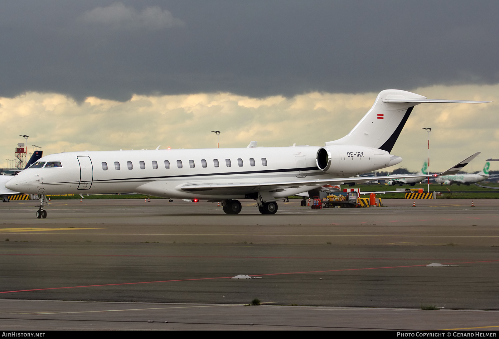 Aircraft Photo of OE-IRX | Bombardier Global 7500 (BD-700-2A12) | AirHistory.net #290159