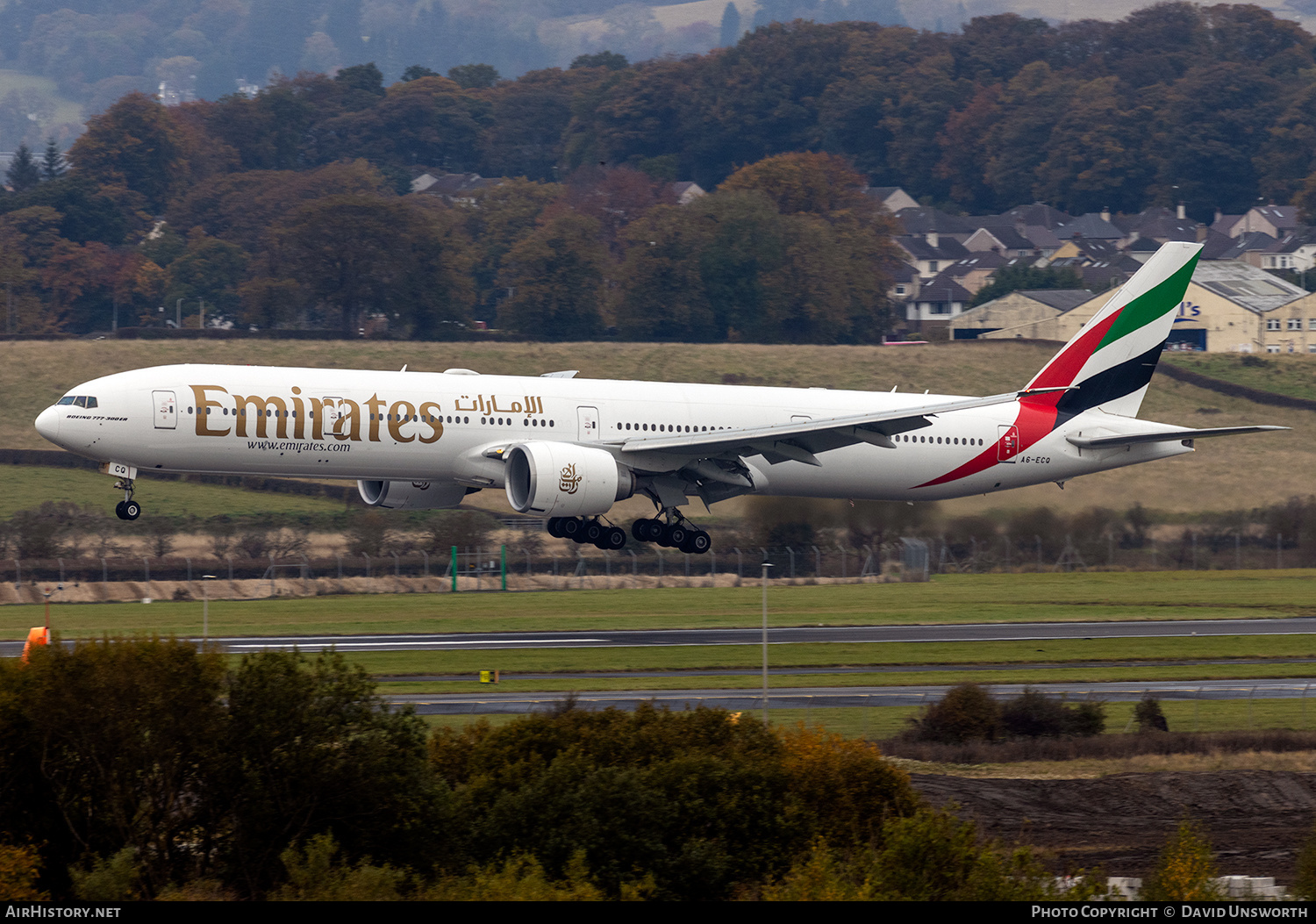 Aircraft Photo of A6-ECQ | Boeing 777-31H/ER | Emirates | AirHistory.net #290180