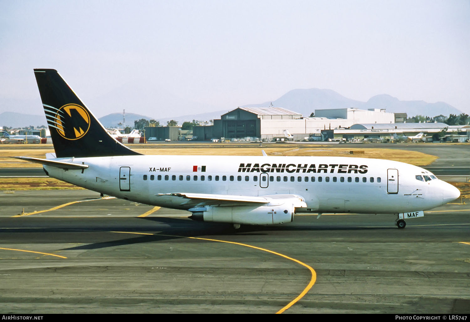 Aircraft Photo of XA-MAF | Boeing 737-2K9/Adv | Magnicharters | AirHistory.net #290212