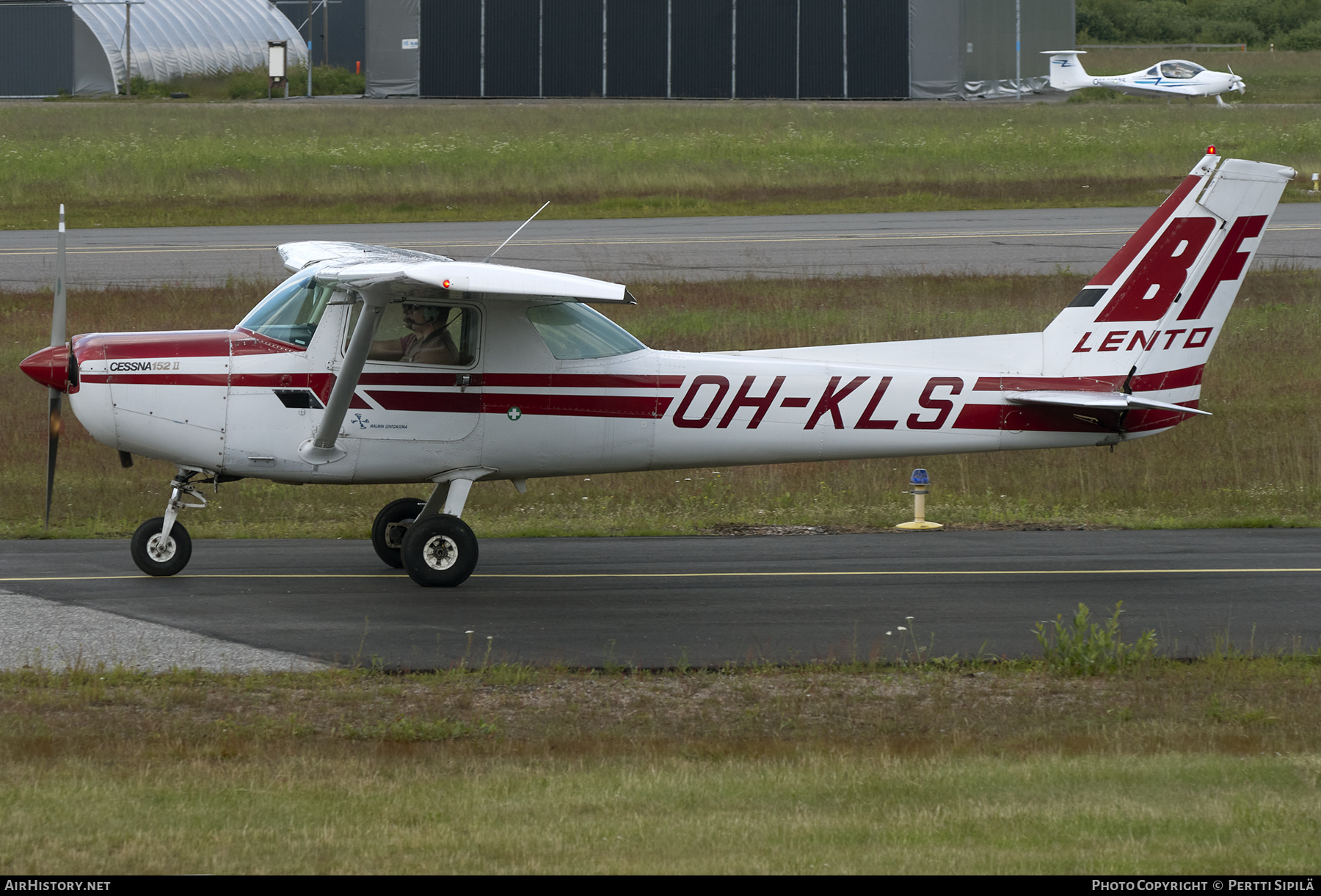 Aircraft Photo of OH-KLS | Cessna 152 | BF-Lento | AirHistory.net #290314
