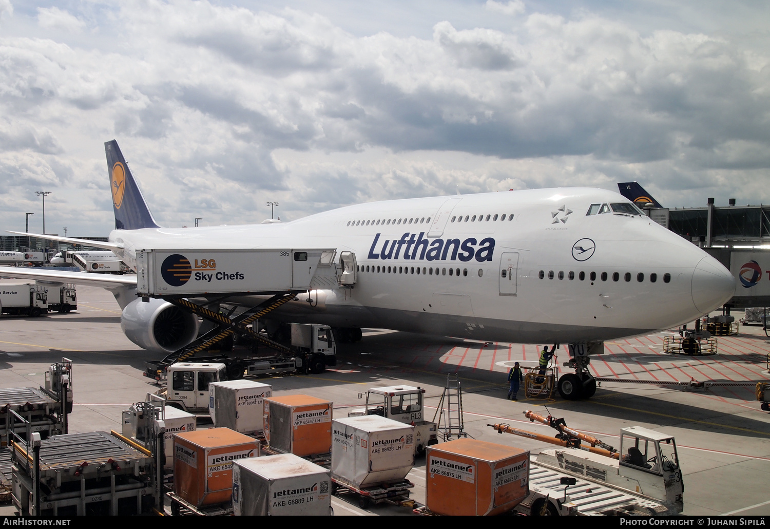 Aircraft Photo of D-ABYU | Boeing 747-830 | Lufthansa | AirHistory.net #290440