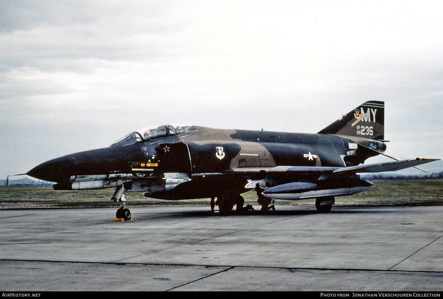 Aircraft Photo of 69-7235 / AF69-235 | McDonnell Douglas F-4E Phantom II | USA - Air Force | AirHistory.net #290442