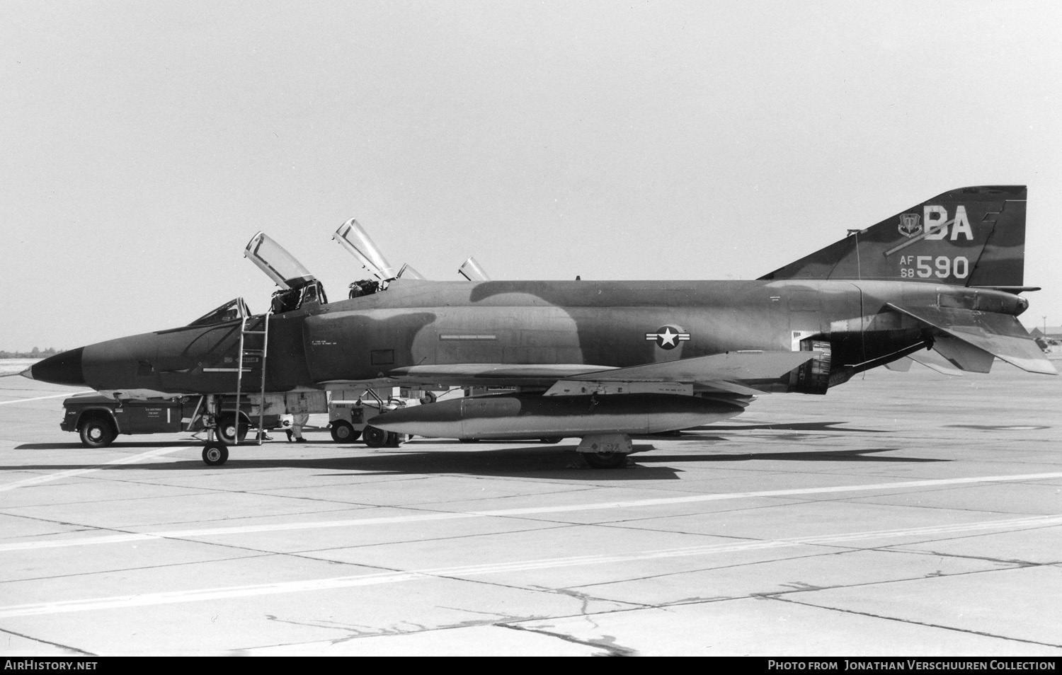 Aircraft Photo of 68-0590 / AF68-590 | McDonnell Douglas RF-4C Phantom II | USA - Air Force | AirHistory.net #290498