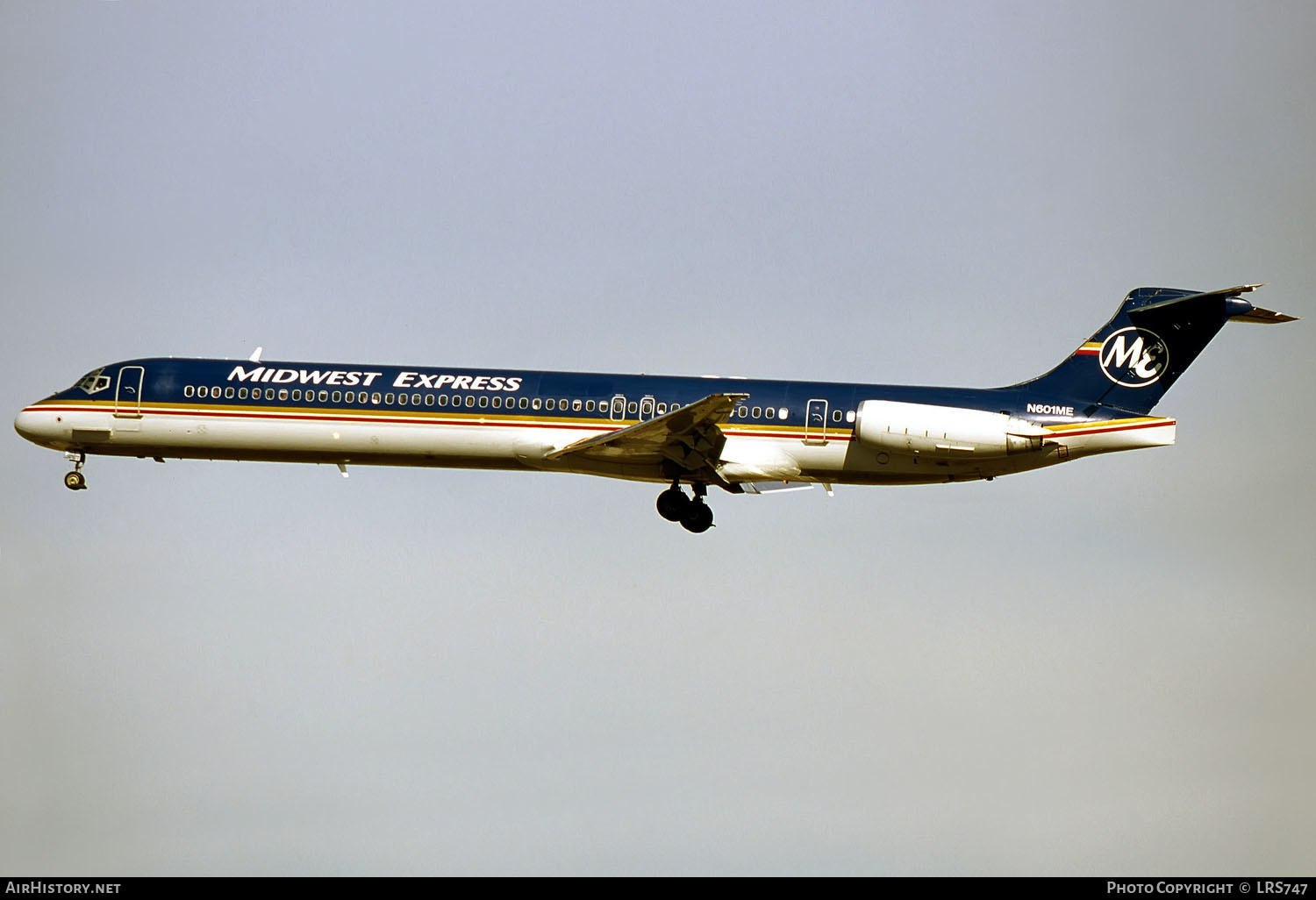 Aircraft Photo of N601ME | McDonnell Douglas MD-88 | Midwest Express Airlines | AirHistory.net #290526