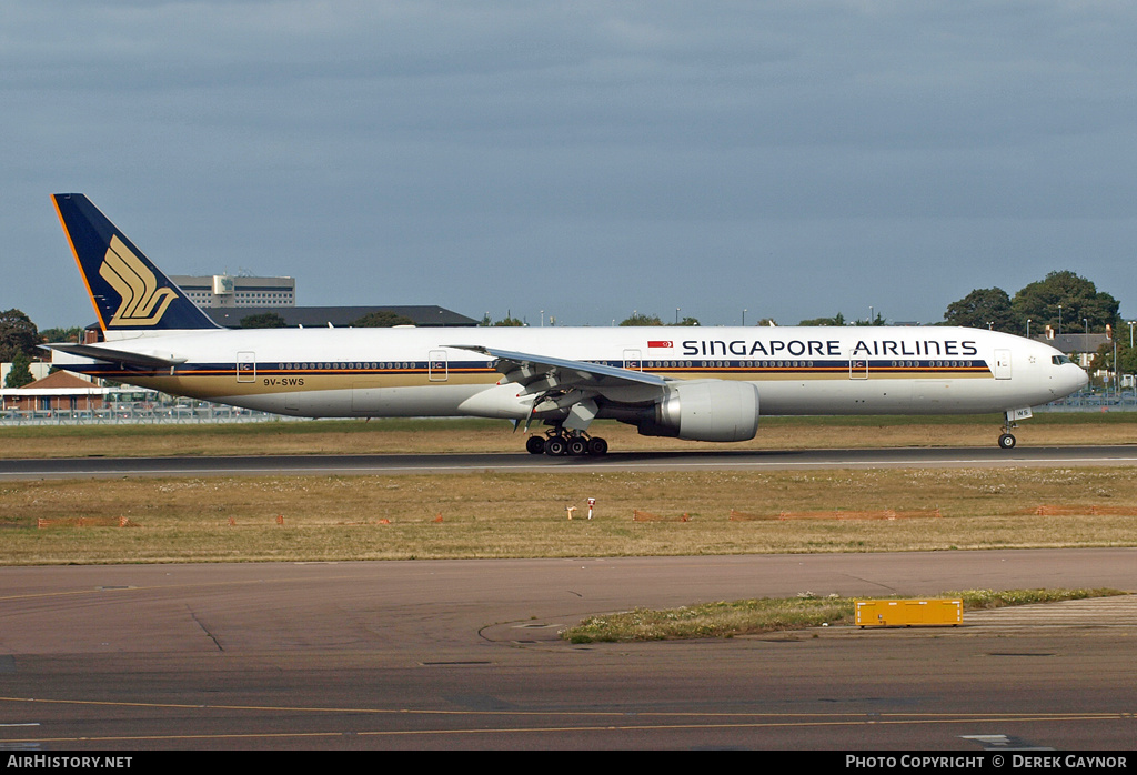 Aircraft Photo of 9V-SWS | Boeing 777-312/ER | Singapore Airlines | AirHistory.net #290543