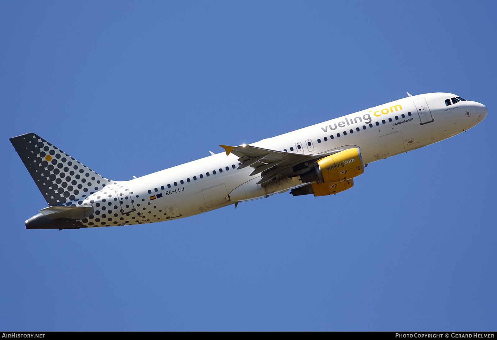 Aircraft Photo of EC-LLJ | Airbus A320-214 | Vueling Airlines | AirHistory.net #290555