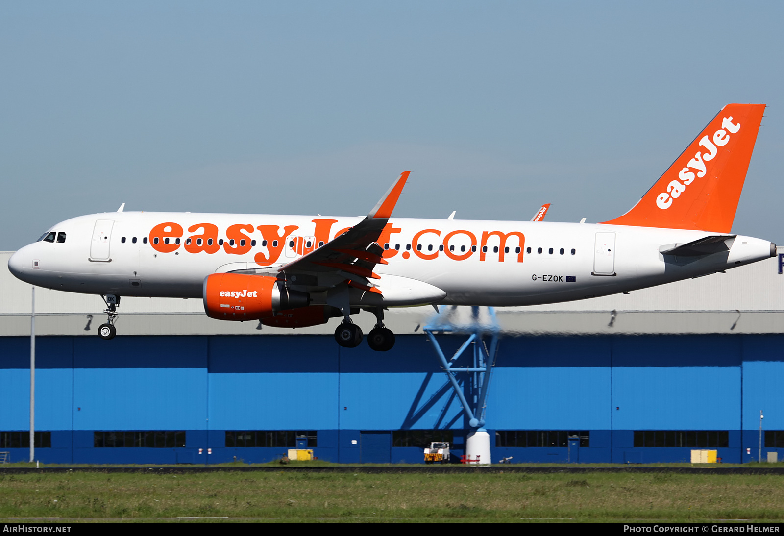 Aircraft Photo of G-EZOK | Airbus A320-214 | EasyJet | AirHistory.net #290561