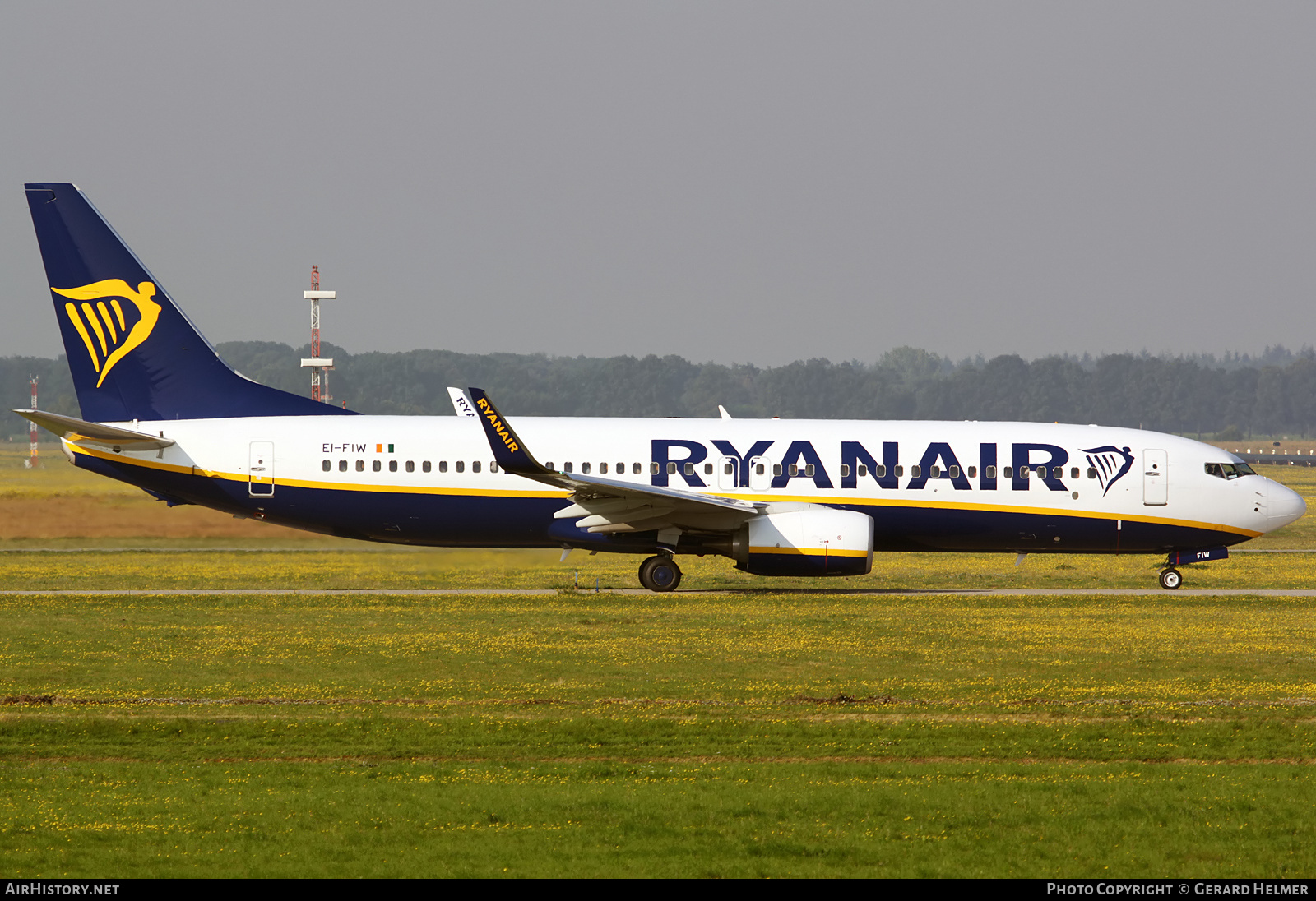 Aircraft Photo of EI-FIW | Boeing 737-8AS | Ryanair | AirHistory.net #290585