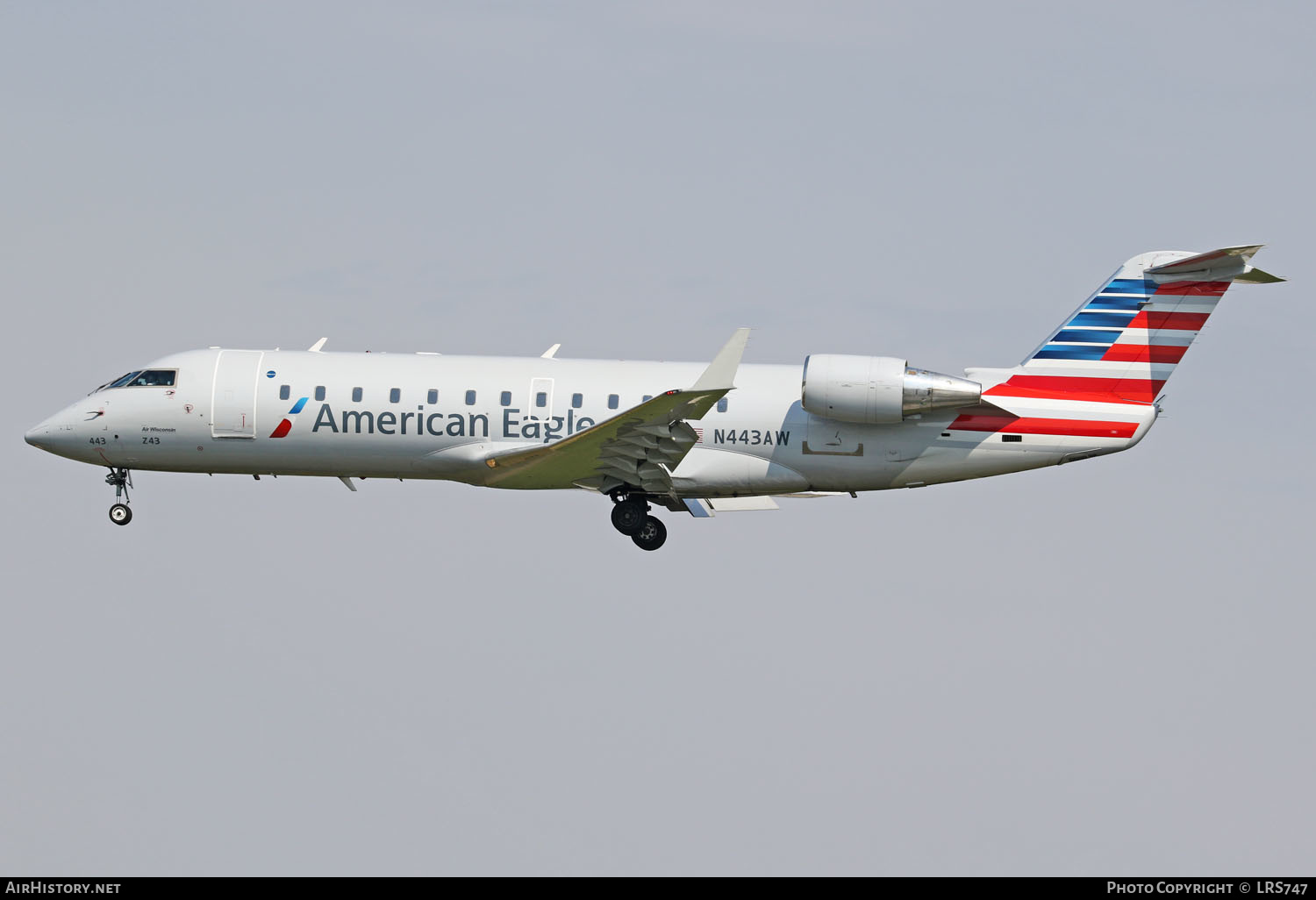 Aircraft Photo of N443AW | Bombardier CRJ-200LR (CL-600-2B19) | American Eagle | AirHistory.net #290592