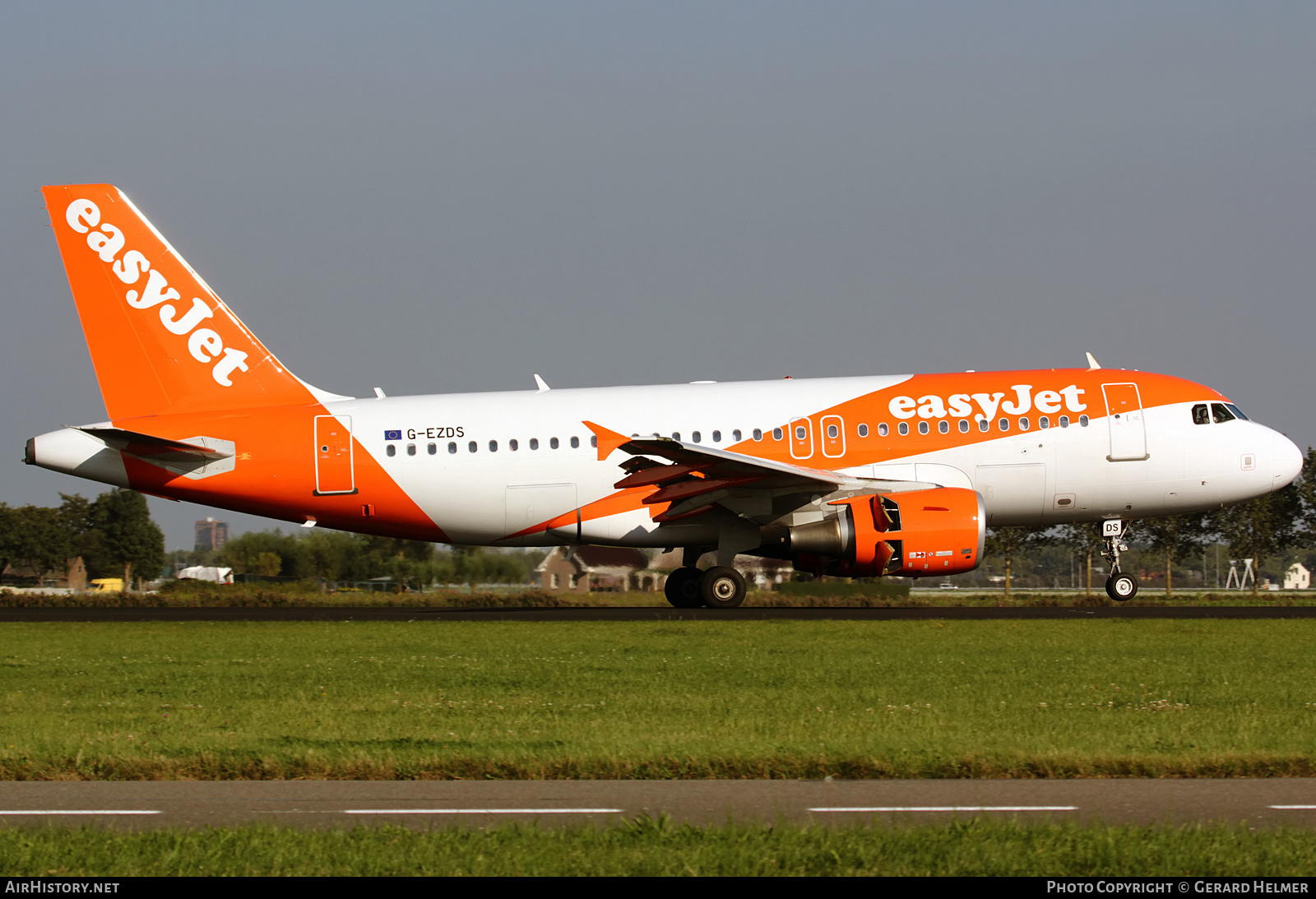 Aircraft Photo of G-EZDS | Airbus A319-111 | EasyJet | AirHistory.net #290645