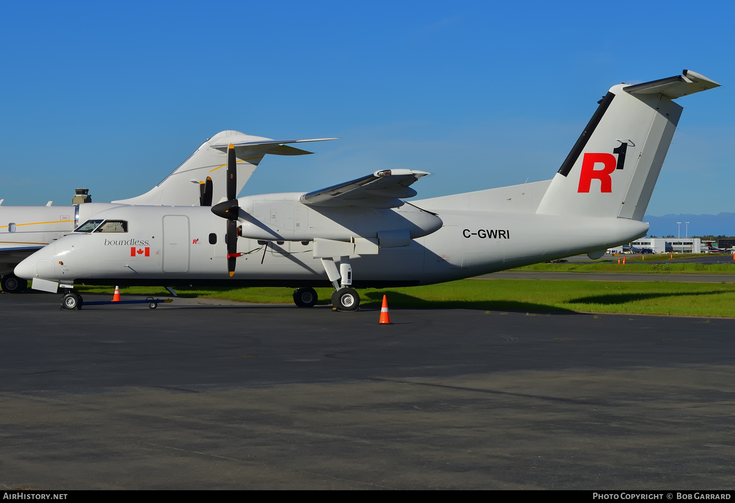 Aircraft Photo of C-GWRI | De Havilland Canada DHC-8-102 Dash 8 | R1 Airlines | AirHistory.net #290756