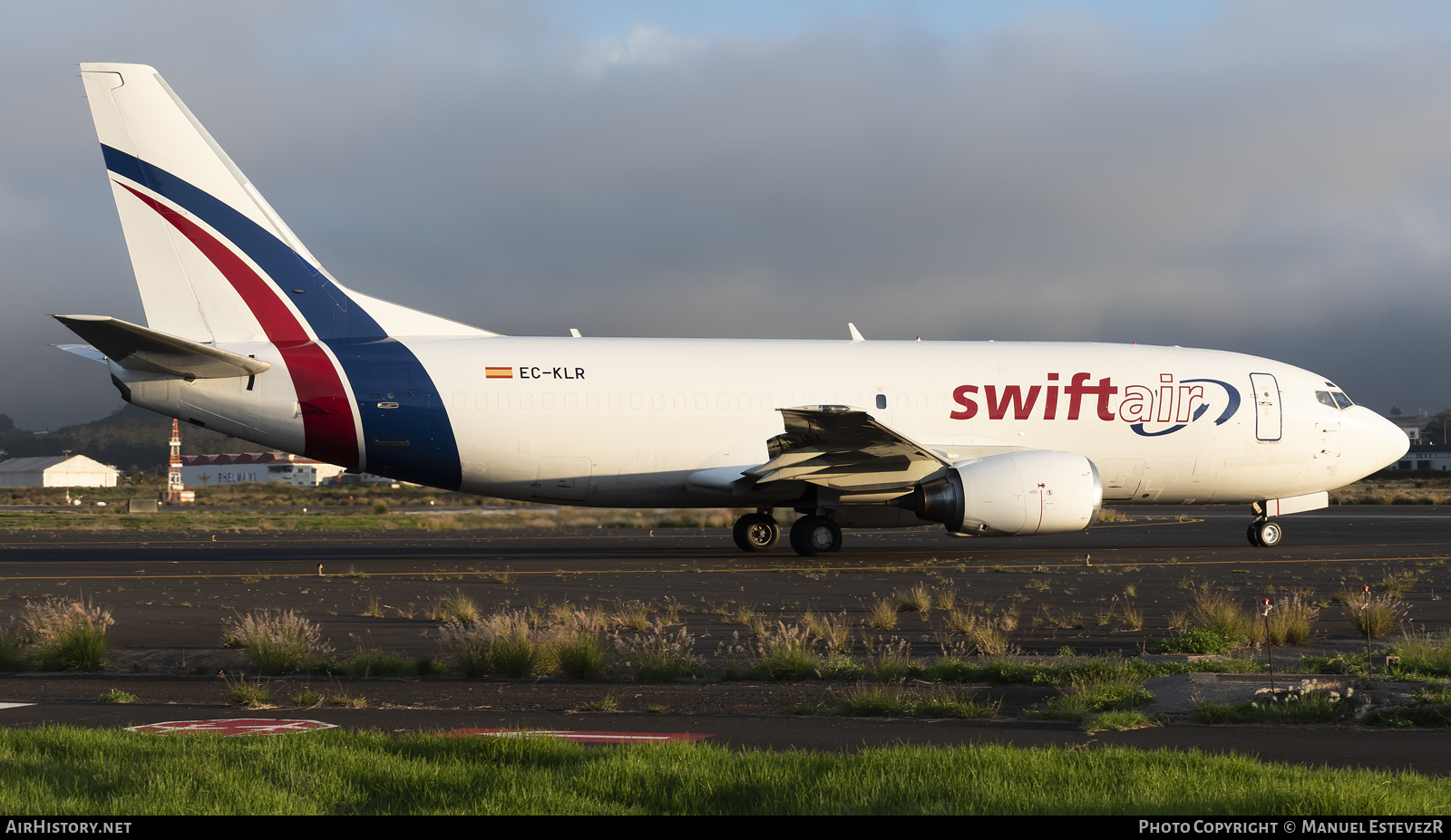 Aircraft Photo of EC-KLR | Boeing 737-3Q8(SF) | Swiftair | AirHistory.net #290796