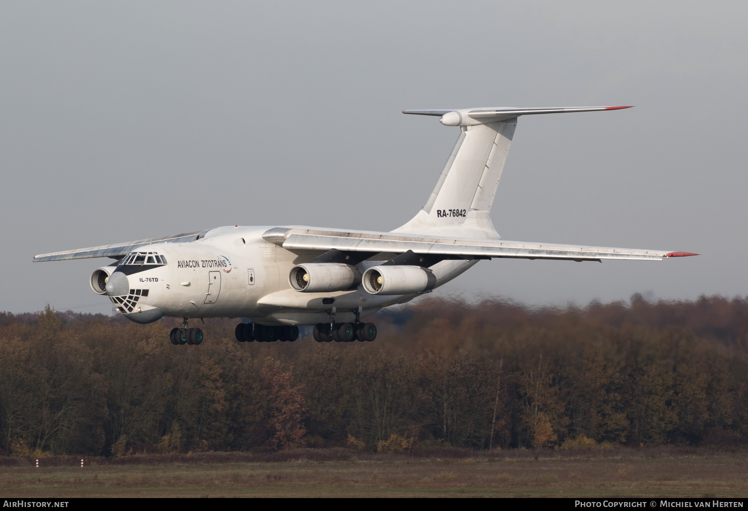 Aircraft Photo of RA-76842 | Ilyushin Il-76TD | Aviacon Zitotrans | AirHistory.net #290878