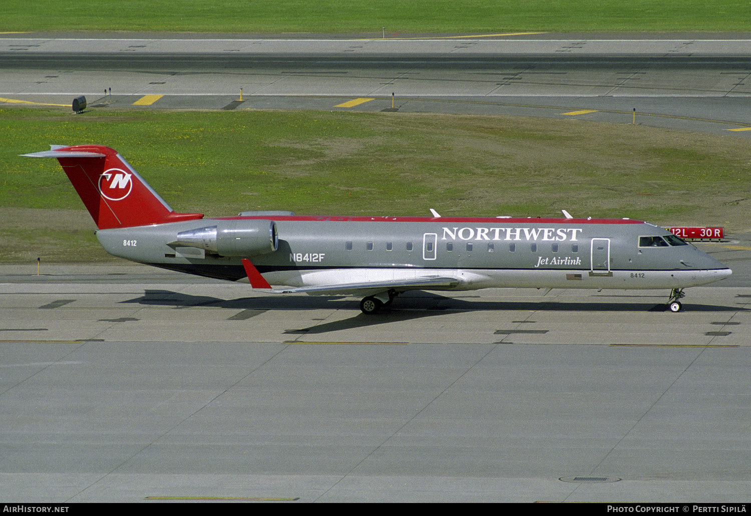 Aircraft Photo of N8412F | Bombardier CRJ-200LR (CL-600-2B19) | Northwest Jet Airlink | AirHistory.net #290887