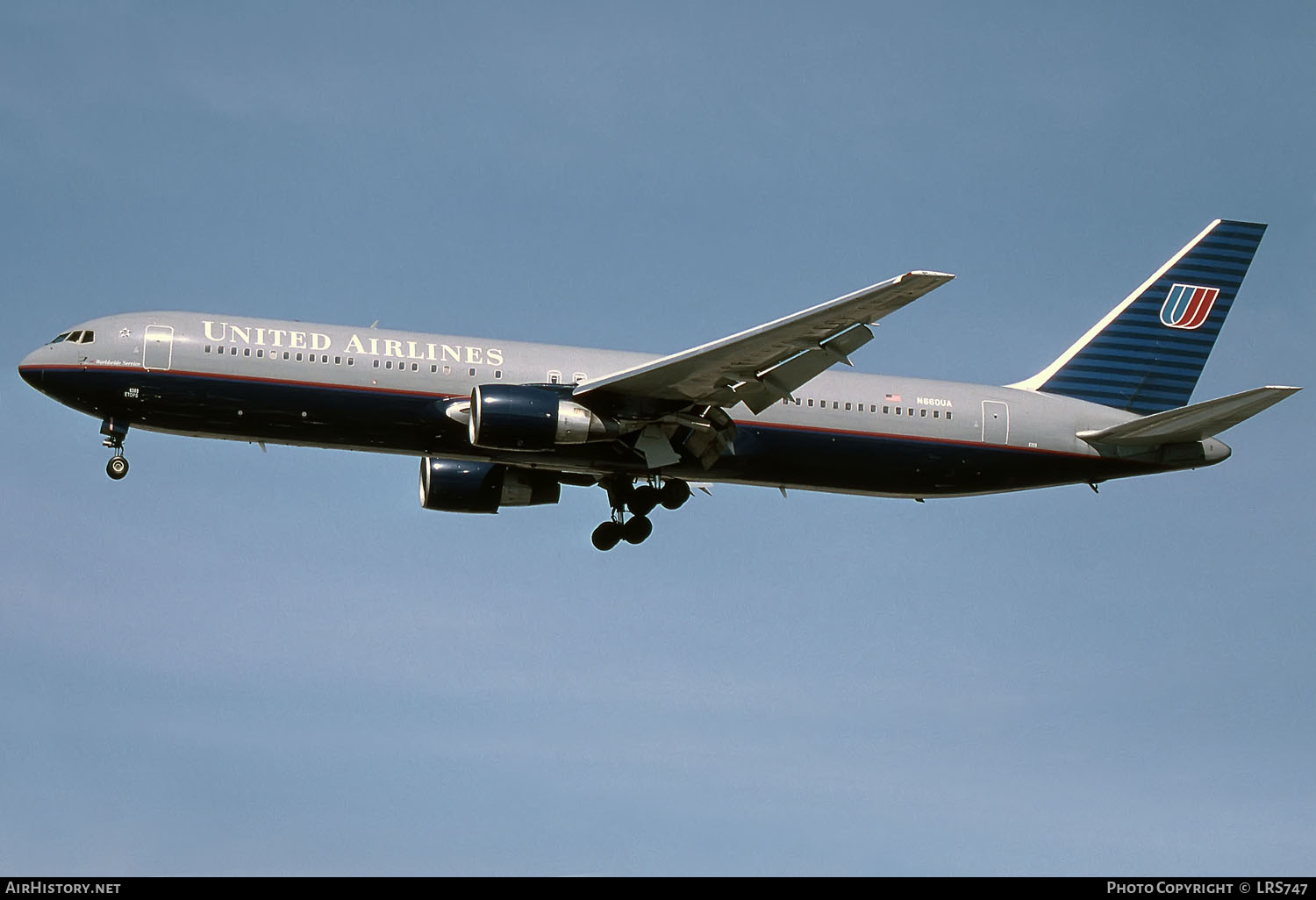 Aircraft Photo of N660UA | Boeing 767-322/ER | United Airlines | AirHistory.net #291027