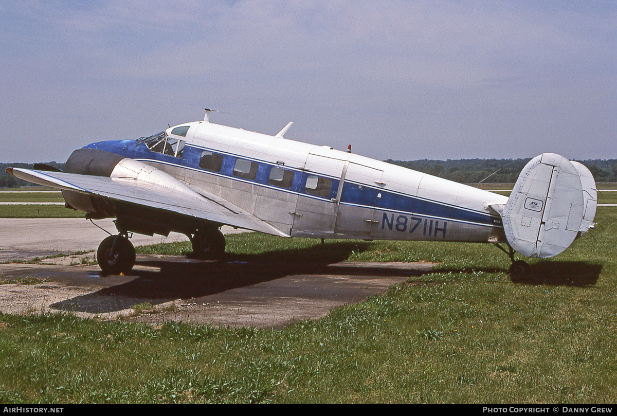 Aircraft Photo of N8711H | Beech E18S-9700 | Miami Valley Aviation | AirHistory.net #291028