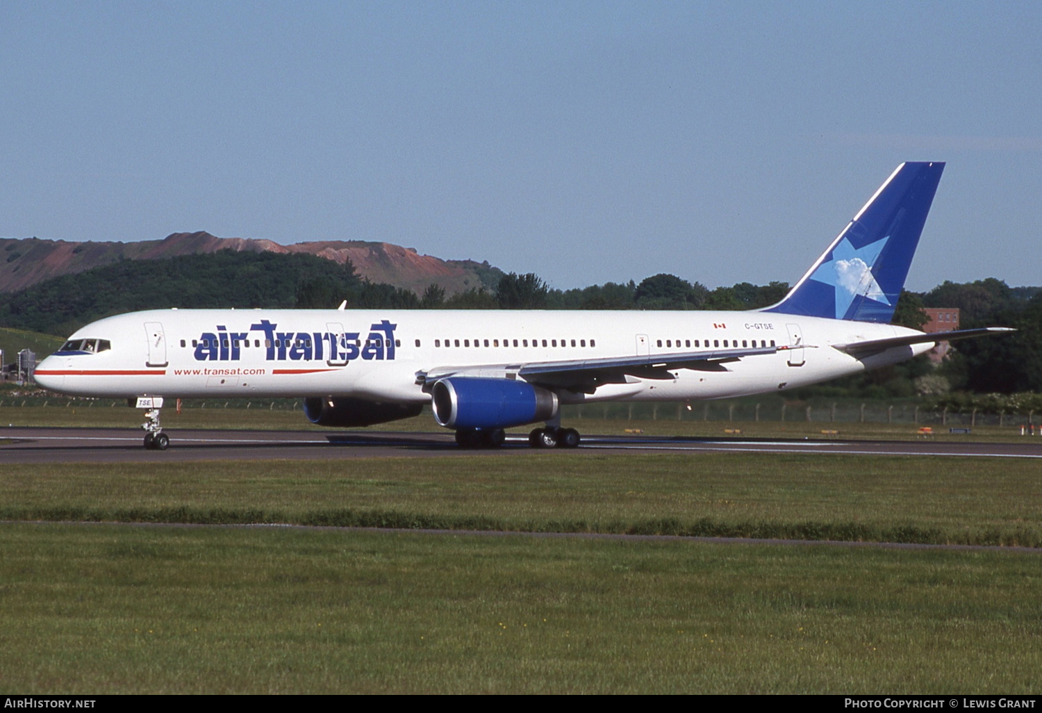 Aircraft Photo of C-GTSE | Boeing 757-23A | Air Transat | AirHistory.net #291035