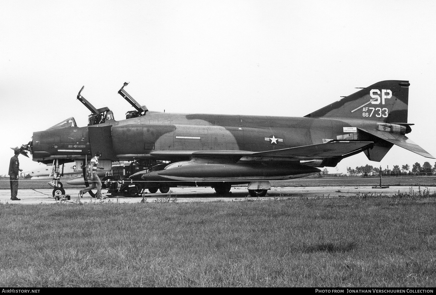 Aircraft Photo of 66-7733 / AF66-733 | McDonnell Douglas F-4D Phantom II | USA - Air Force | AirHistory.net #291079