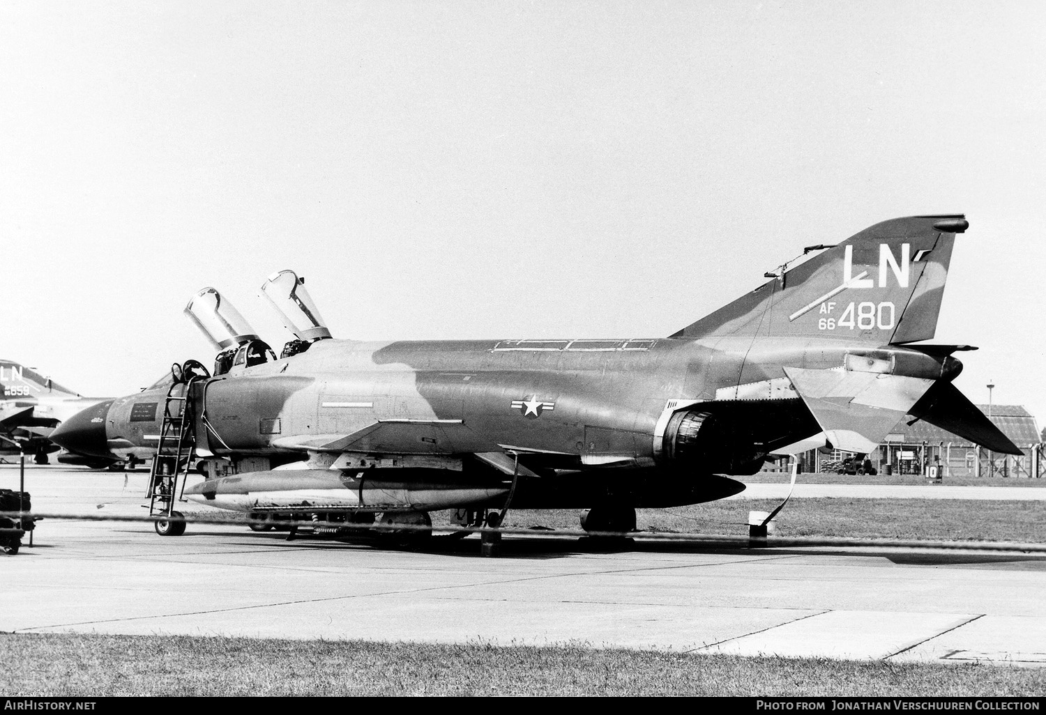 Aircraft Photo of 66-7480 / AF66-480 | McDonnell Douglas F-4D Phantom II | USA - Air Force | AirHistory.net #291086