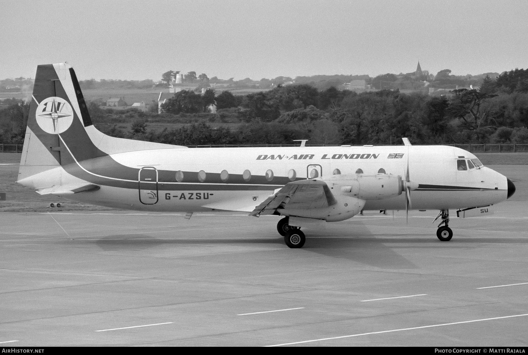 Aircraft Photo of G-AZSU | Hawker Siddeley HS-748 Srs2A/232 | Dan-Air London | AirHistory.net #291386