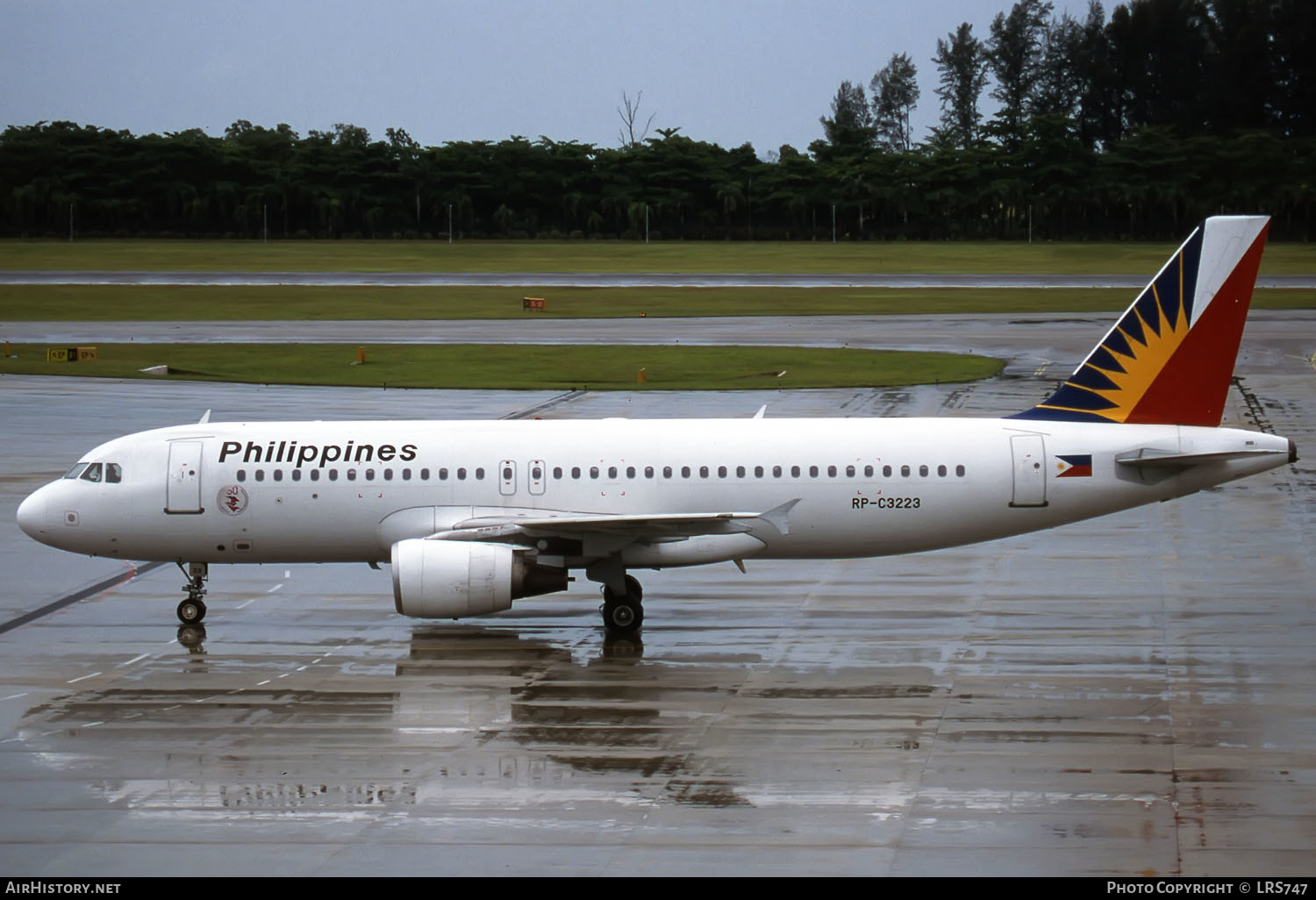 Aircraft Photo of RP-C3223 | Airbus A320-214 | Philippine Airlines | AirHistory.net #291560