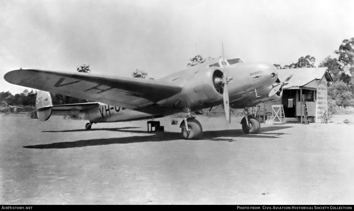 Aircraft Photo of VH-UZO | Lockheed 10-B Electra | Ansett Airways | AirHistory.net #291568