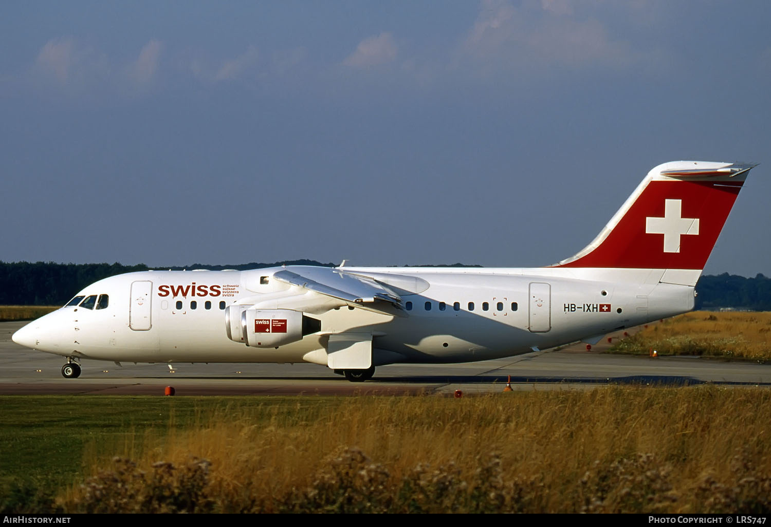 Aircraft Photo of HB-IXH | British Aerospace Avro 146-RJ85 | Swiss International Air Lines | AirHistory.net #291582
