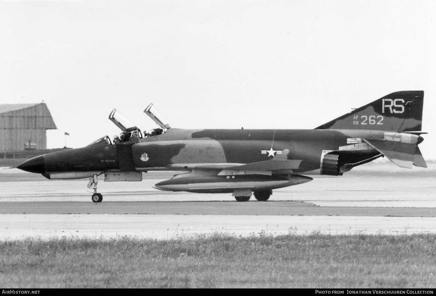 Aircraft Photo of 69-0262 / AF69-262 | McDonnell Douglas F-4E Phantom II | USA - Air Force | AirHistory.net #291712