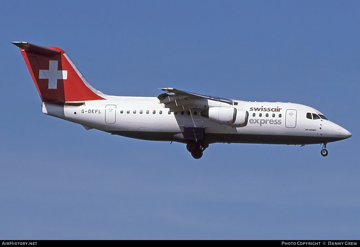 Aircraft Photo of G-DEFL | British Aerospace BAe-146-200A | Swissair Express | AirHistory.net #291730