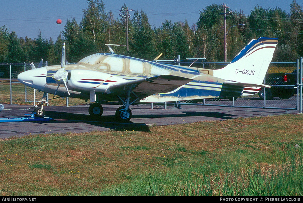 Aircraft Photo of C-GKJS | Beech B55 Baron (95-B55) | AirHistory.net #292023