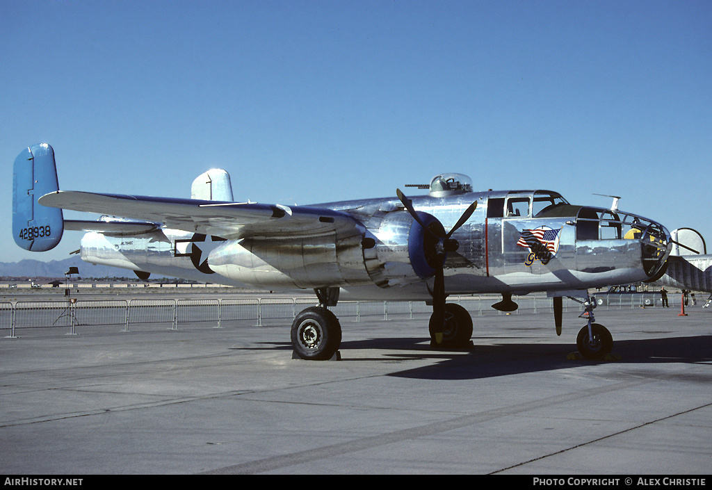 Aircraft Photo of N7946C / NL7946C / 428938 | North American B-25J Mitchell | USA - Air Force | AirHistory.net #292140