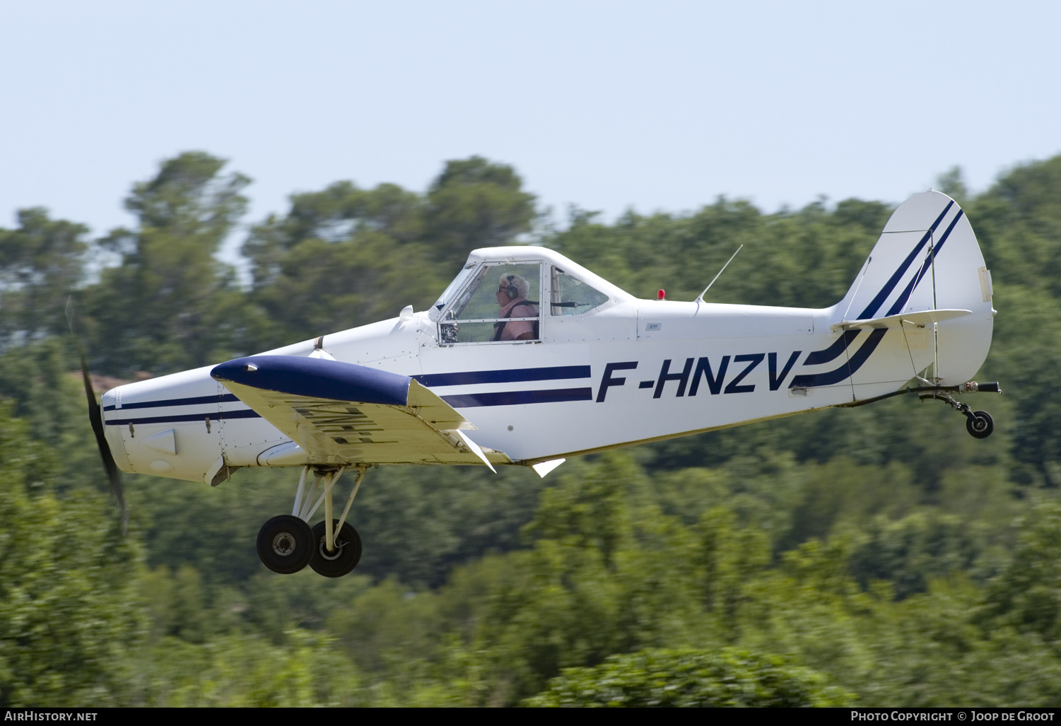 Aircraft Photo of F-HNZV | Piper PA-25-235 Pawnee | AirHistory.net #292150