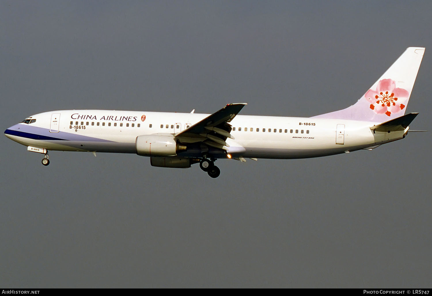 Aircraft Photo of B-18615 | Boeing 737-809 | China Airlines | AirHistory.net #292296