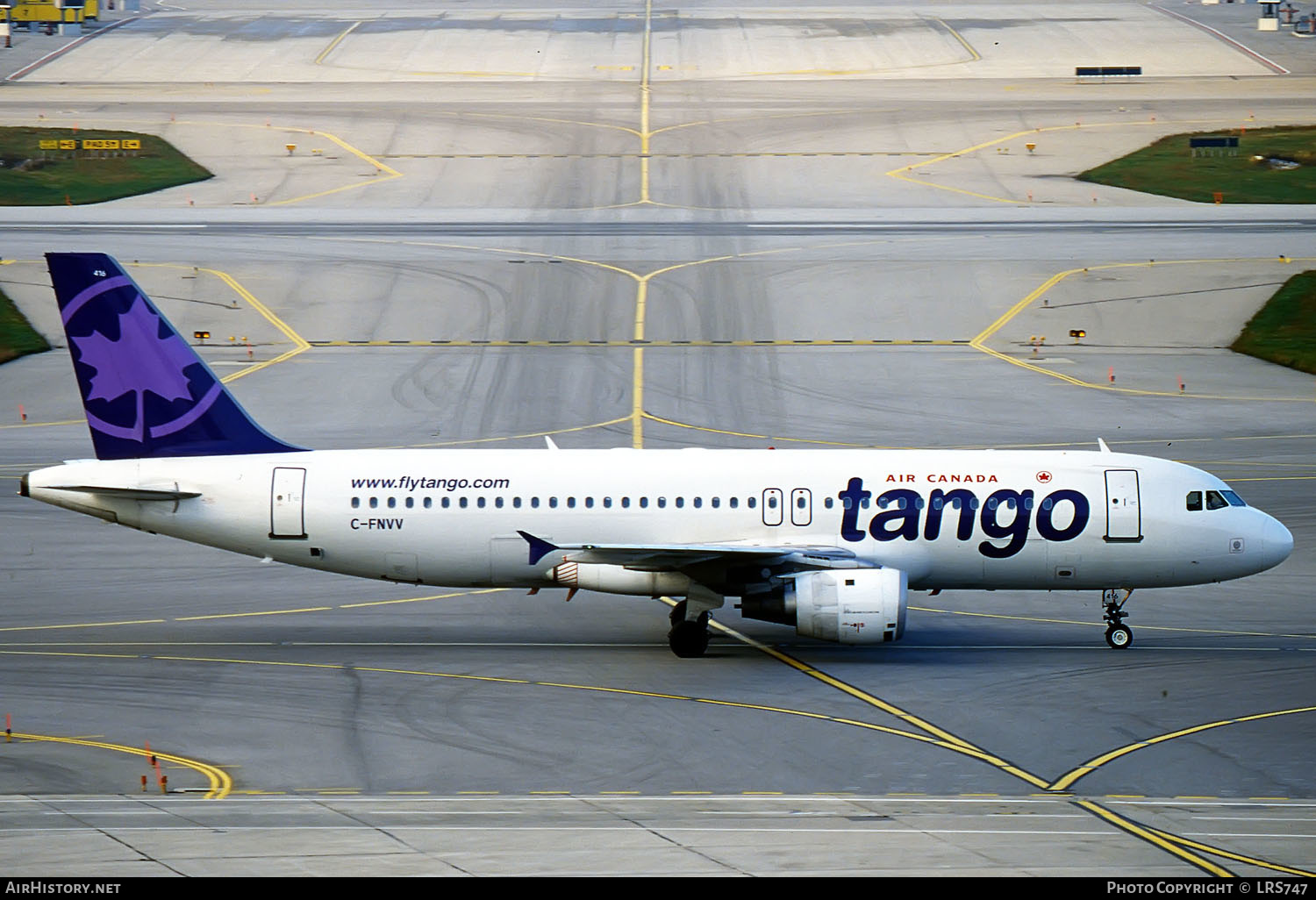 Aircraft Photo of C-FNVV | Airbus A320-211 | Air Canada Tango | AirHistory.net #292318