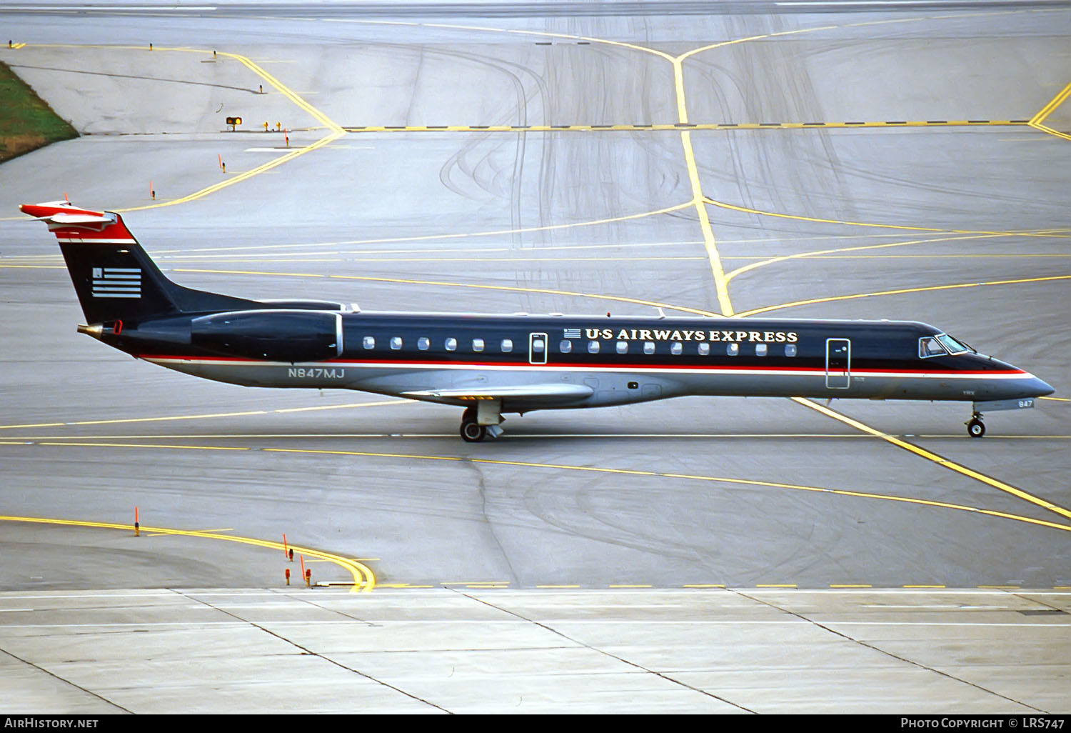 Aircraft Photo of N847MJ | Embraer ERJ-145LR (EMB-145LR) | US Airways Express | AirHistory.net #292341