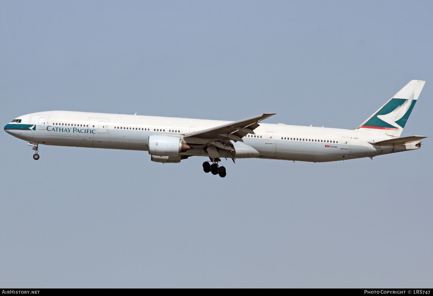 Aircraft Photo of B-HNF | Boeing 777-367 | Cathay Pacific Airways | AirHistory.net #292371
