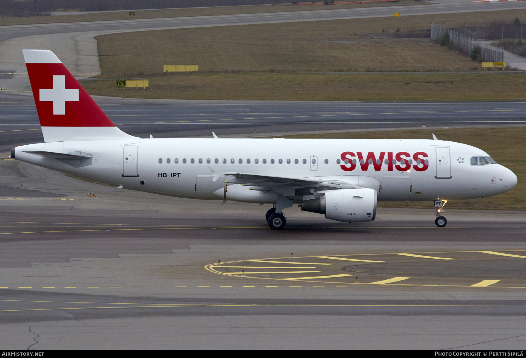 Aircraft Photo of HB-IPT | Airbus A319-112 | Swiss International Air Lines | AirHistory.net #292393