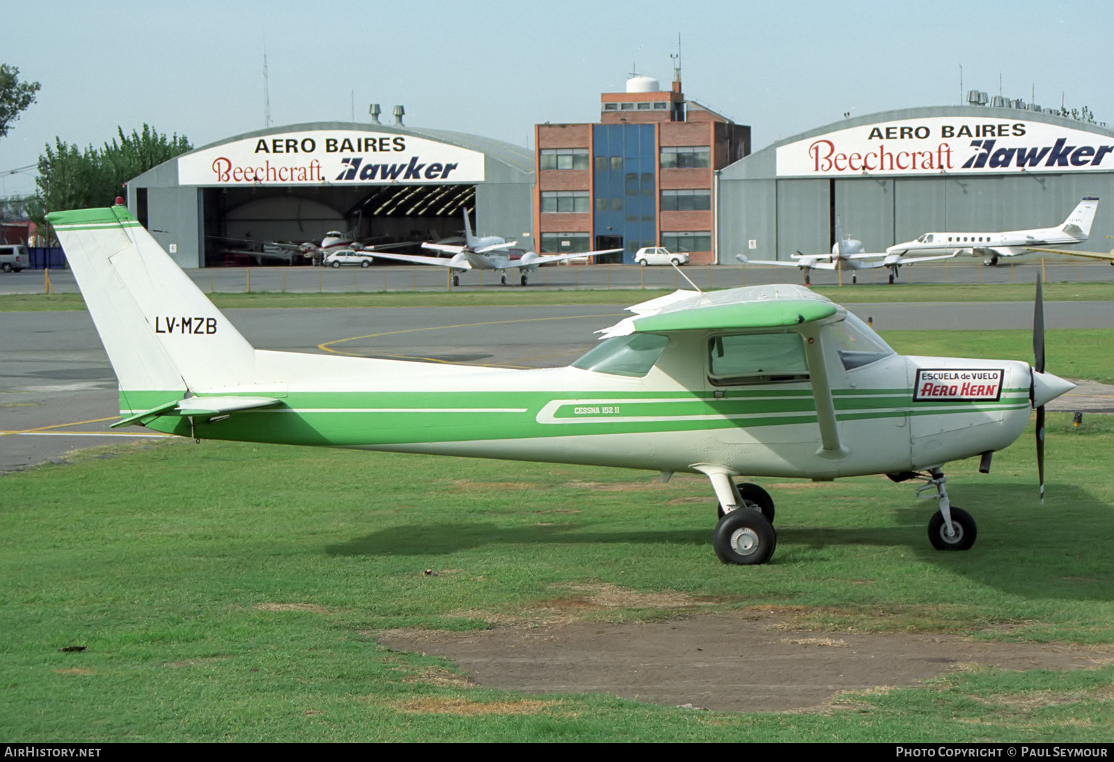 Aircraft Photo of LV-MZB | Cessna 152 | Escuela de Vuelo Aero Kern | AirHistory.net #292414