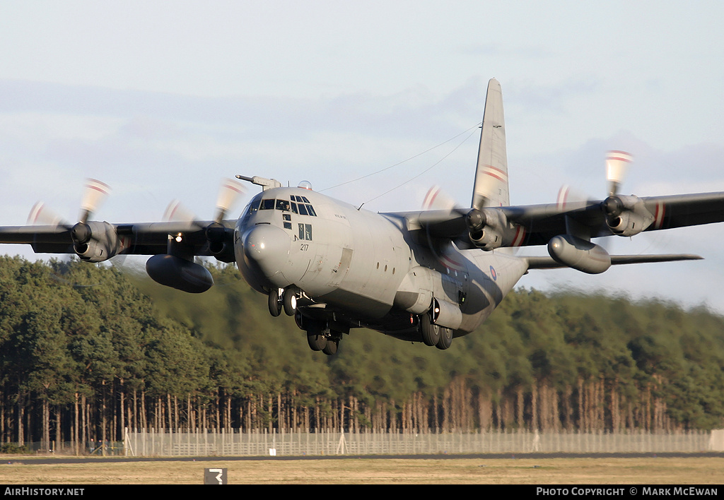 Aircraft Photo of XV217 | Lockheed C-130K Hercules C3 (L-382) | UK - Air Force | AirHistory.net #292635