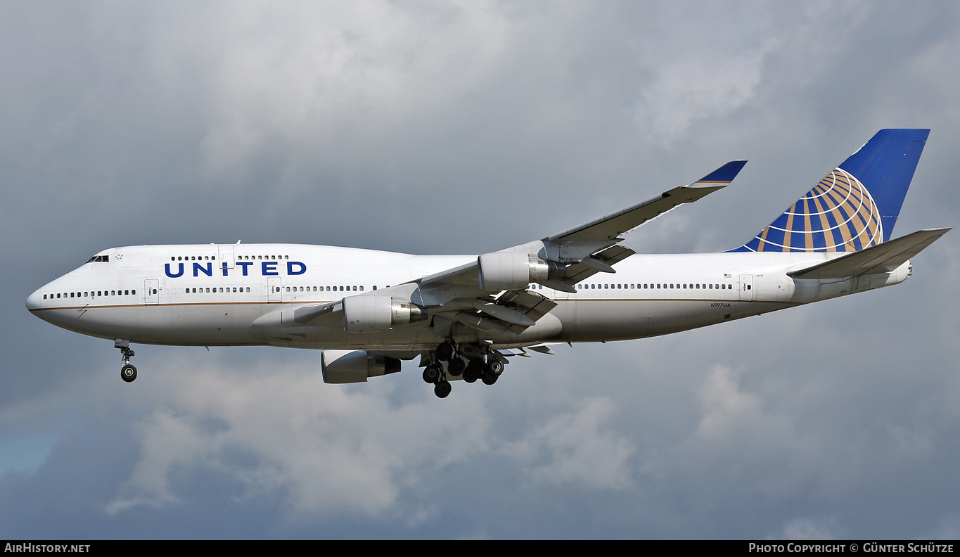 Aircraft Photo of N197UA | Boeing 747-422 | United Airlines | AirHistory.net #292642