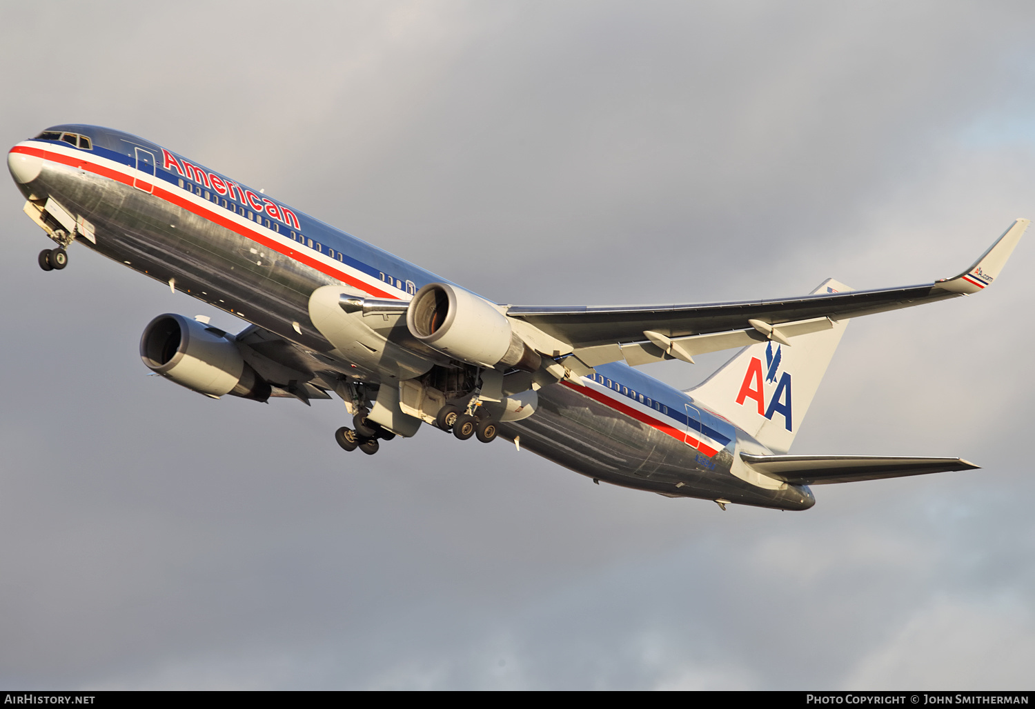 Aircraft Photo of N389AA | Boeing 767-323/ER | American Airlines | AirHistory.net #292682