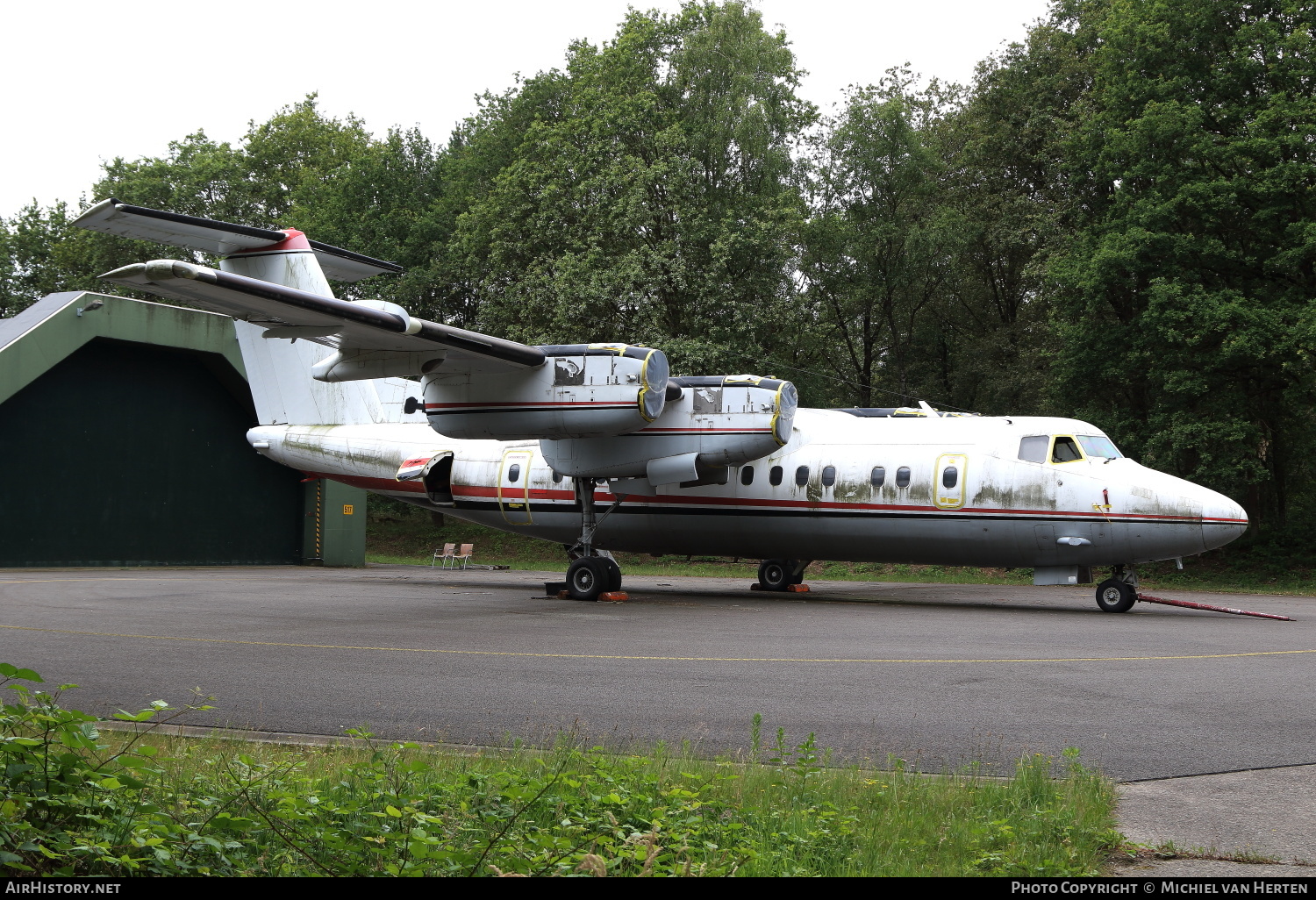 Aircraft Photo of C-GGUL | De Havilland Canada DHC-7-102 Dash 7 | AirHistory.net #292771