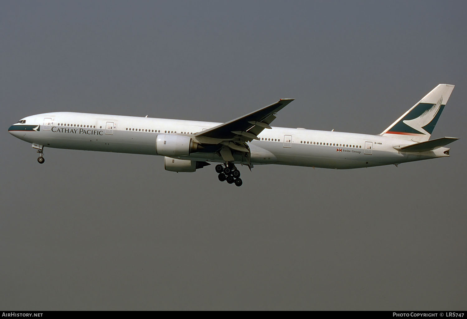 Aircraft Photo of B-HNK | Boeing 777-367 | Cathay Pacific Airways | AirHistory.net #292811