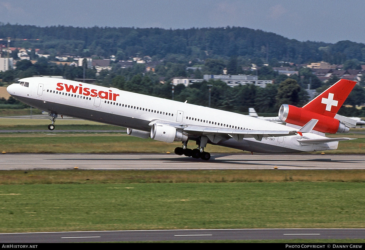 Aircraft Photo of HB-IWT | McDonnell Douglas MD-11 | Swissair | AirHistory.net #292823