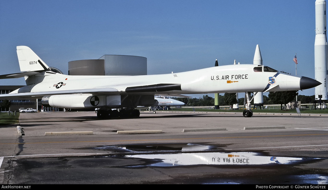 Aircraft Photo of 76-0174 / 60174 | Rockwell B-1A Lancer | USA - Air Force | AirHistory.net #292841