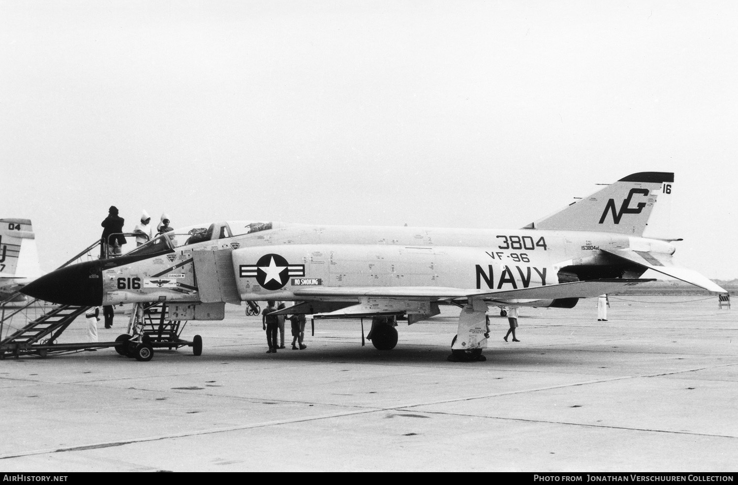 Aircraft Photo of 153804 | McDonnell Douglas F-4J Phantom II | USA - Navy | AirHistory.net #292913