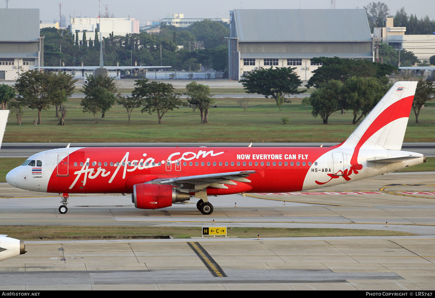 Aircraft Photo of HS-ABA | Airbus A320-216 | AirAsia | AirHistory.net #292946