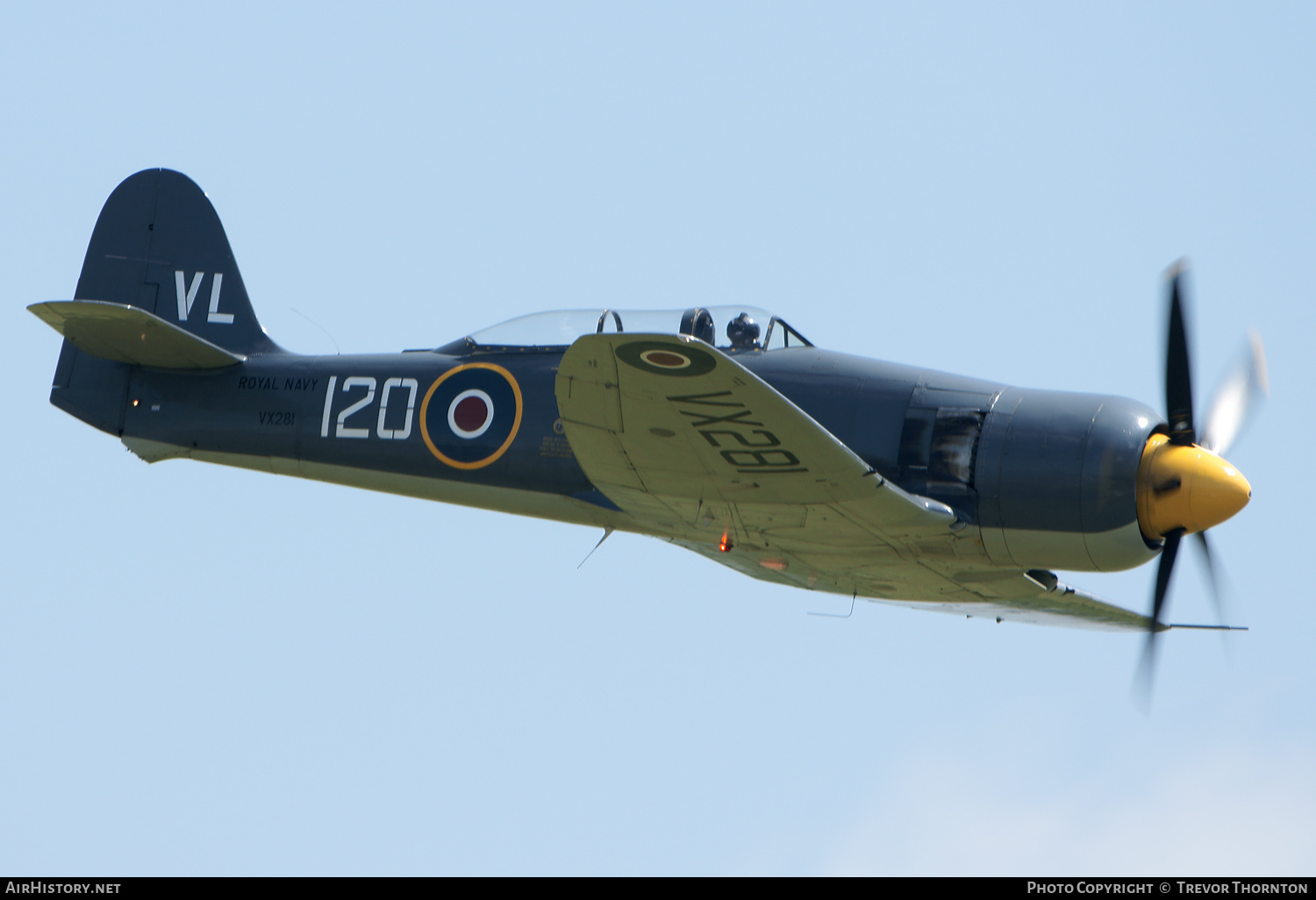 Aircraft Photo of G-RNHF / VX281 | Hawker Sea Fury T20 | UK - Navy | AirHistory.net #292953