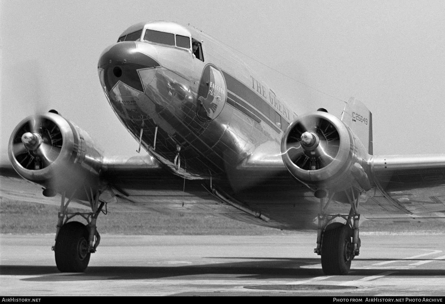 Aircraft Photo of NC25649 | Douglas DST-318 | Eastern Air Lines | AirHistory.net #293071